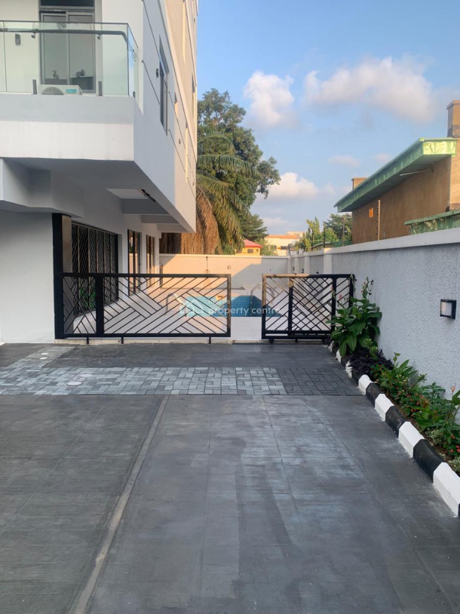 Newly Built 5 Bedrooms Penthouse in a Secured Estate, Ikoyi, Lagos, House for Sale