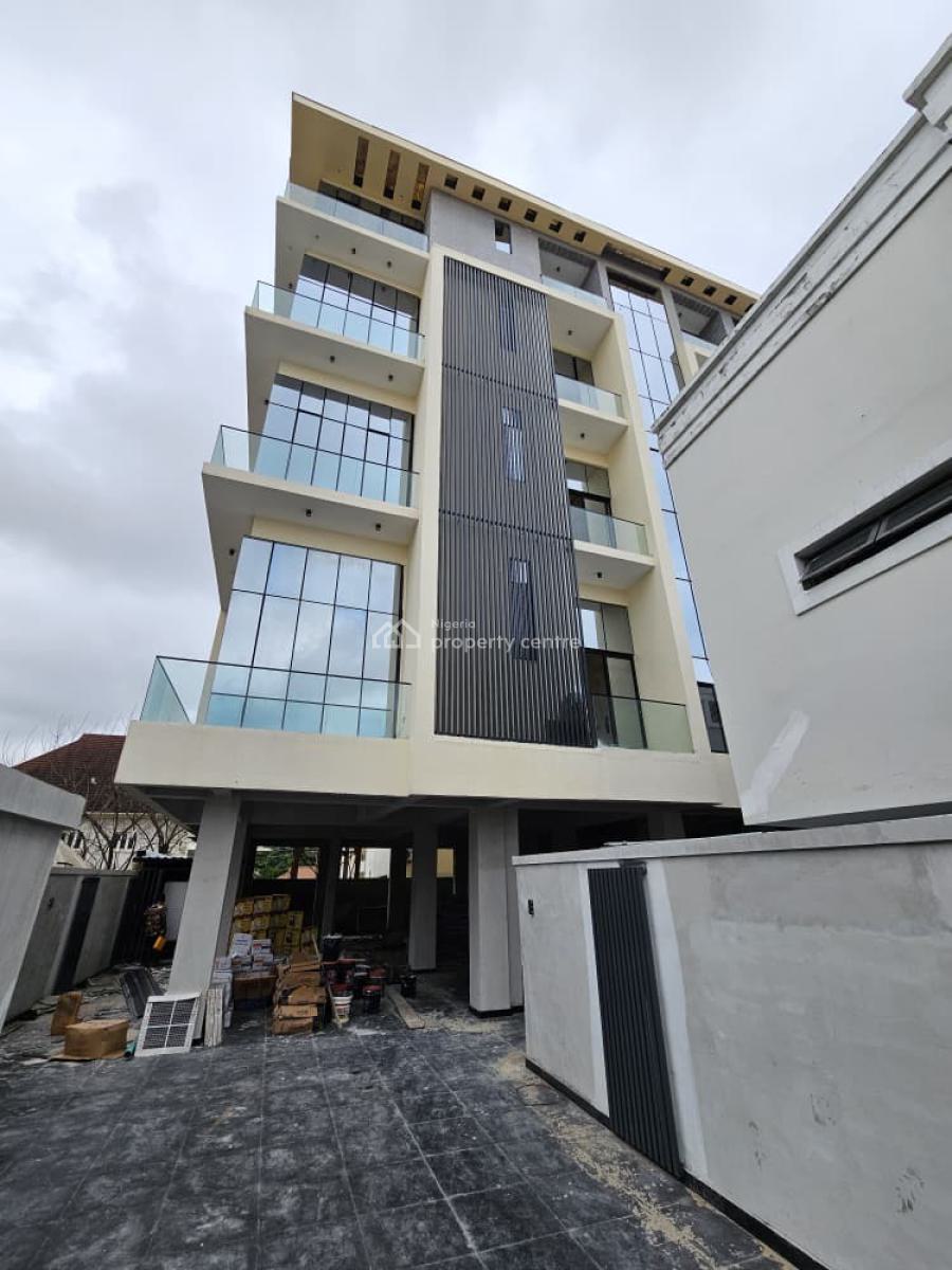 Spacious 3 Bedroom Apartment with an Elevator in a Secure Estate, Lekki Phase 1, Lekki, Lagos, Flat / Apartment for Sale