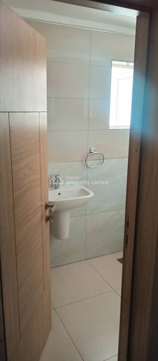 a Very Decent 3 Bedroom Apartment, Banana Island, Ikoyi, Lagos, Flat / Apartment for Rent