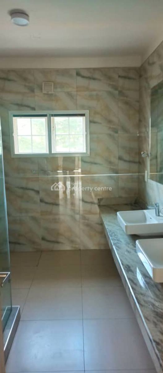 a Very Decent 3 Bedroom Apartment, Banana Island, Ikoyi, Lagos, Flat / Apartment for Rent