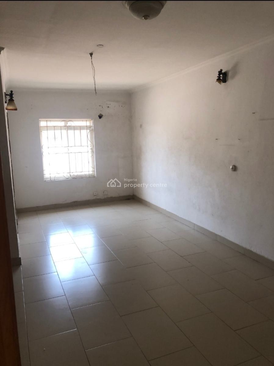 5 Bedroom Semi-detached House with Bq, Cottage Drive, Lekki Phase 1, Lekki, Lagos, Semi-detached Duplex for Rent