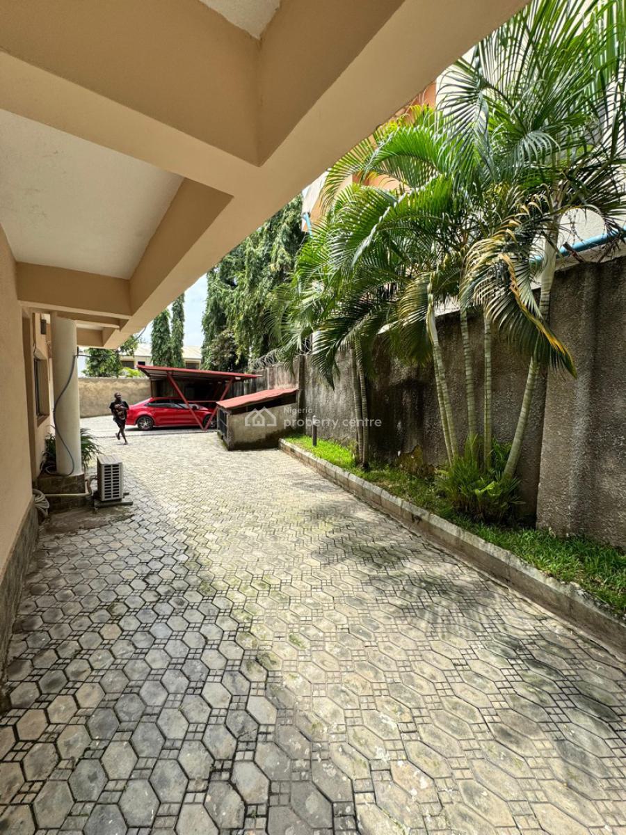 Mixed Use 5 Bedrooms Detached Spacious Duplex, Bq, Serene and Strategic Location, Wuse 2, Abuja, Detached Duplex for Rent