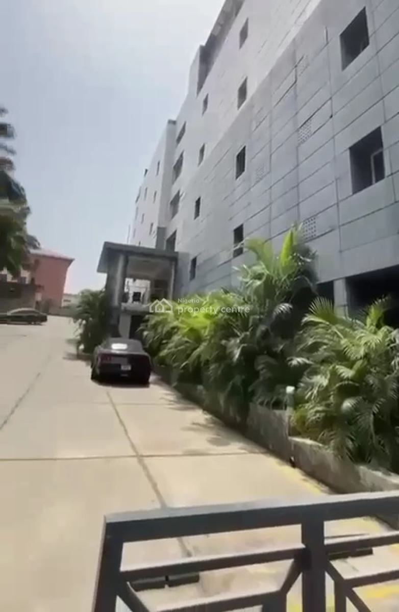 Luxurious Hotel, Wuse, Abuja, Hotel / Guest House for Sale