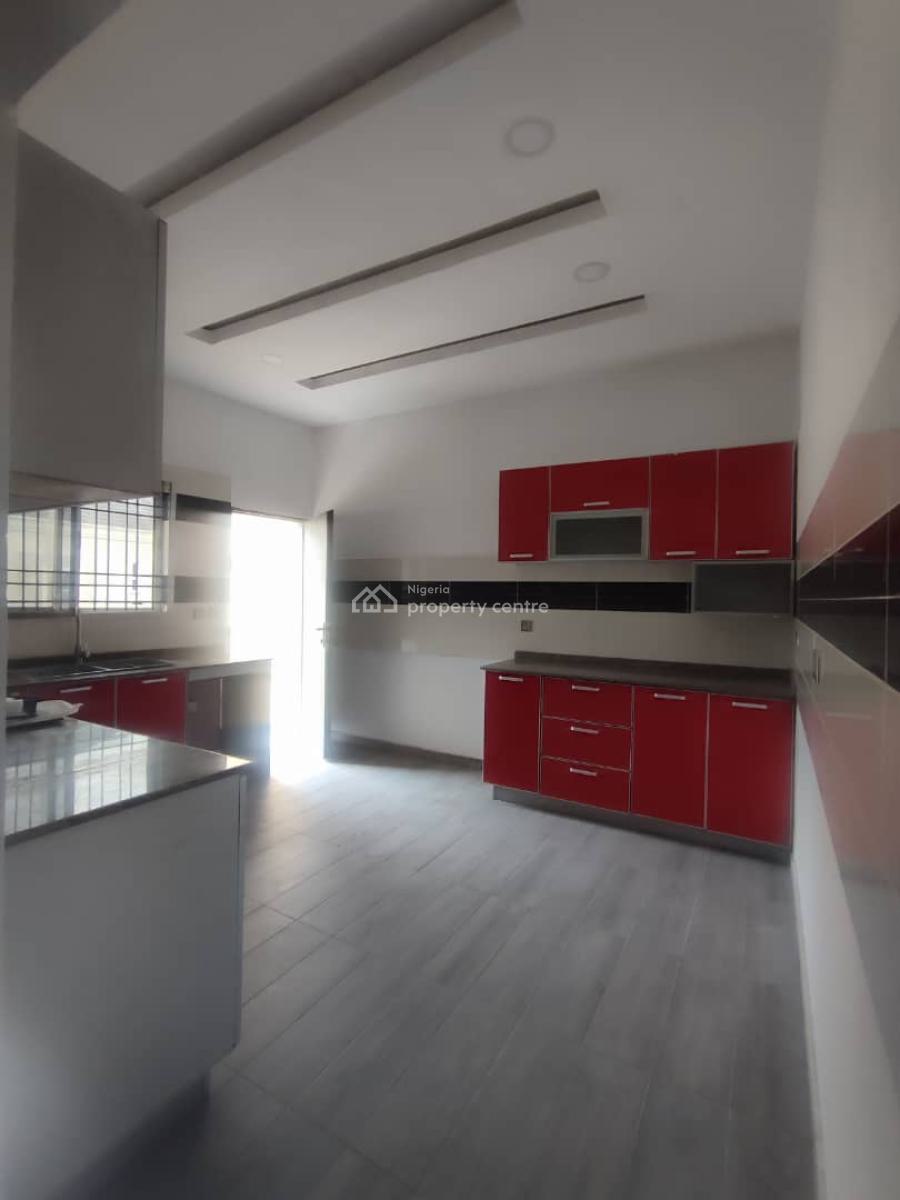 Classic 3bedroom Apartment in a Secured Estate with 24hrs Power Supply, Oral Estate Lekki Lagos, Lekki, Lagos, Flat / Apartment for Rent