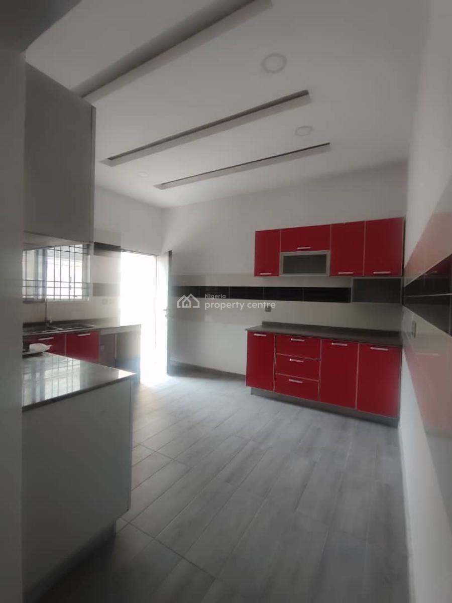 Classic 3bedroom Apartment in a Secured Estate with 24hrs Power Supply, Oral Estate Lekki Lagos, Lekki, Lagos, Flat / Apartment for Rent