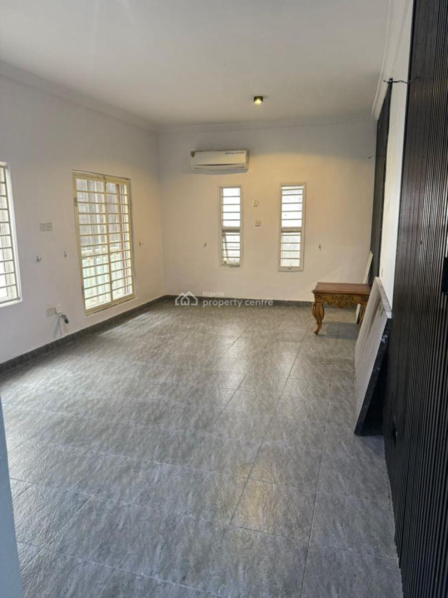 Partly Furnished 2 Bedroom Apartment, Banana Island, Ikoyi, Lagos, Flat / Apartment for Rent