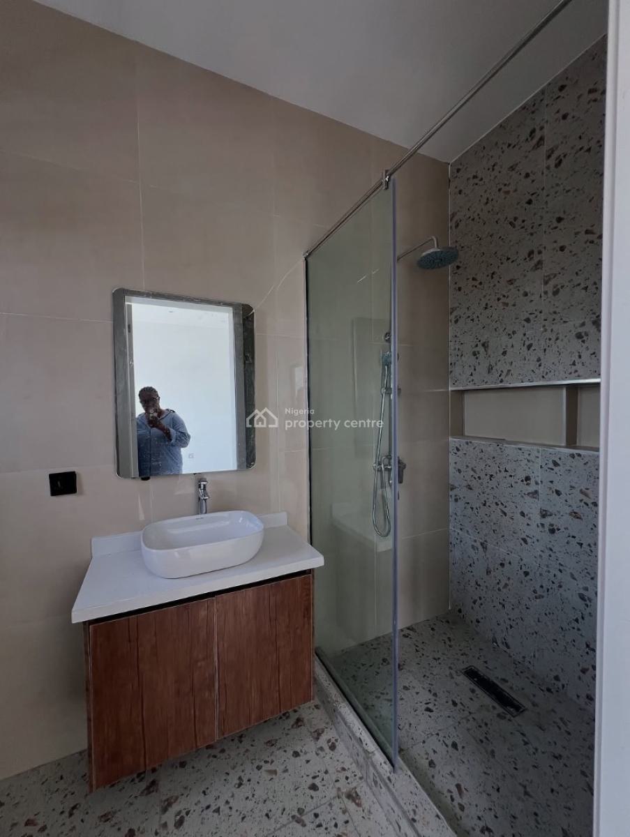 This Beautiful 3 Bedroom Apartment, Lekki, Lekki Phase 1, Lekki, Lagos, Flat / Apartment for Rent