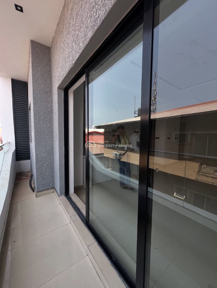This Beautiful 3 Bedroom Apartment, Lekki, Lekki Phase 1, Lekki, Lagos, Flat / Apartment for Rent