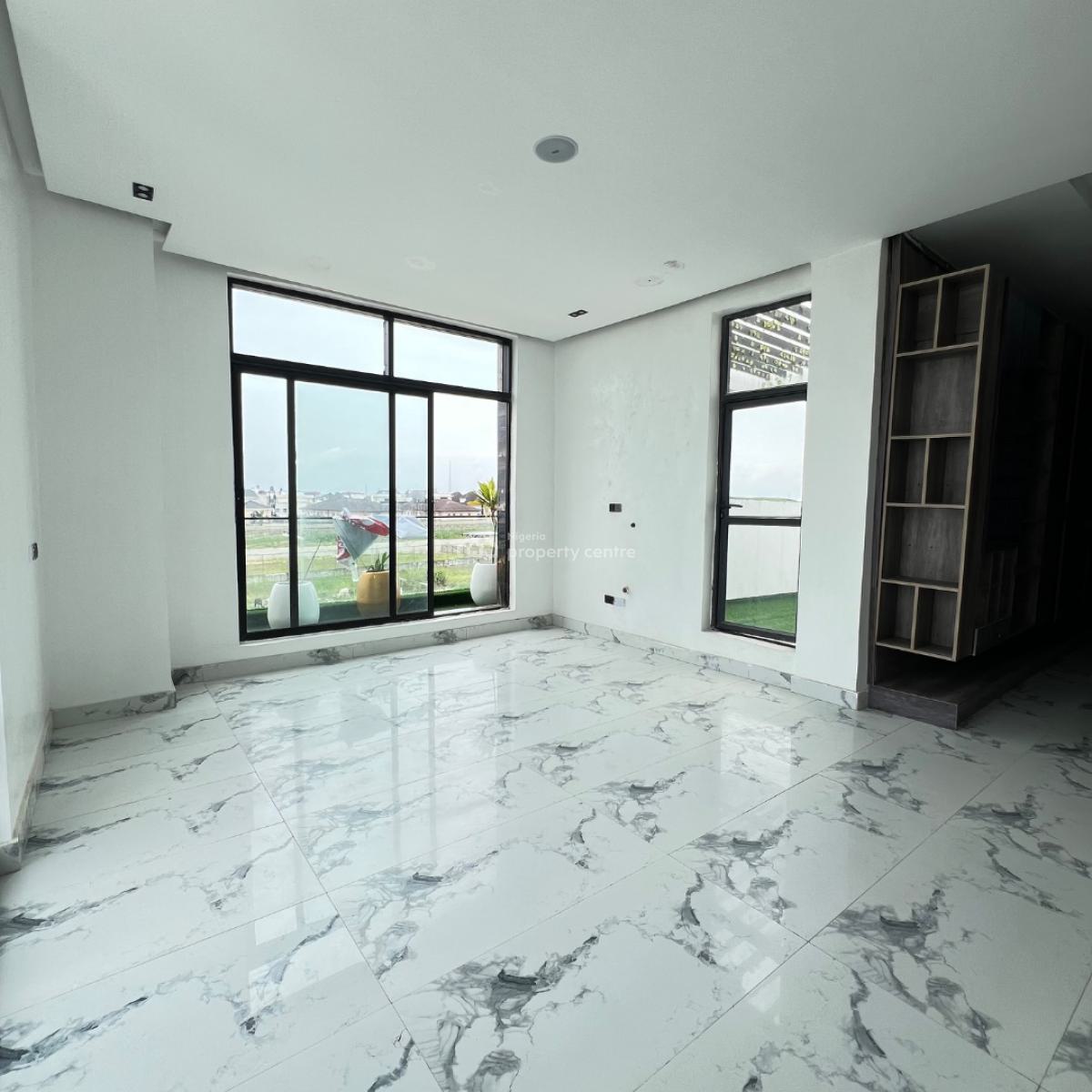 6 Bedroom & Bq, Osapa, Lekki, Lagos, Detached Duplex for Sale