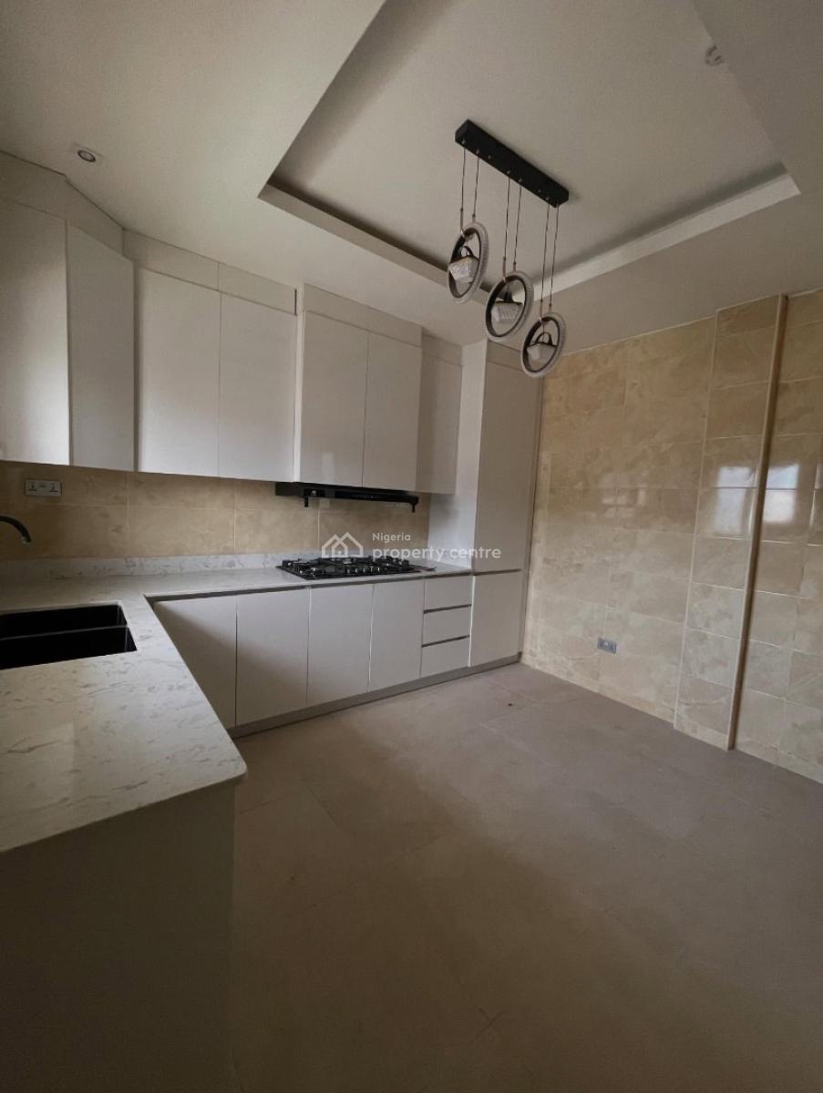 Nicely Built 3 Bedroom Apartment with Bq, Ikoyi, Lagos, Flat / Apartment for Sale