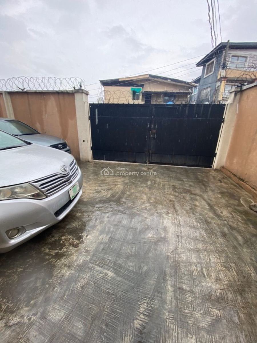 Spacious 6 Units of 3bed Flat All Rooms En-suite, Ogudu, Lagos, Flat / Apartment for Sale