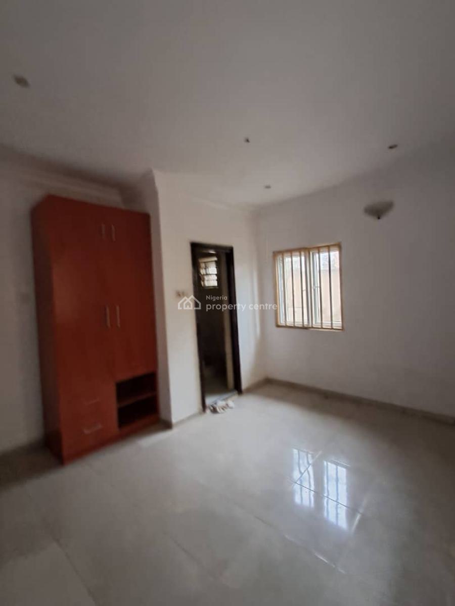 Well Maintained 3-bedroom Flat Ground Floor, Conservation Lekki, Lekki, Lagos, Flat / Apartment for Rent