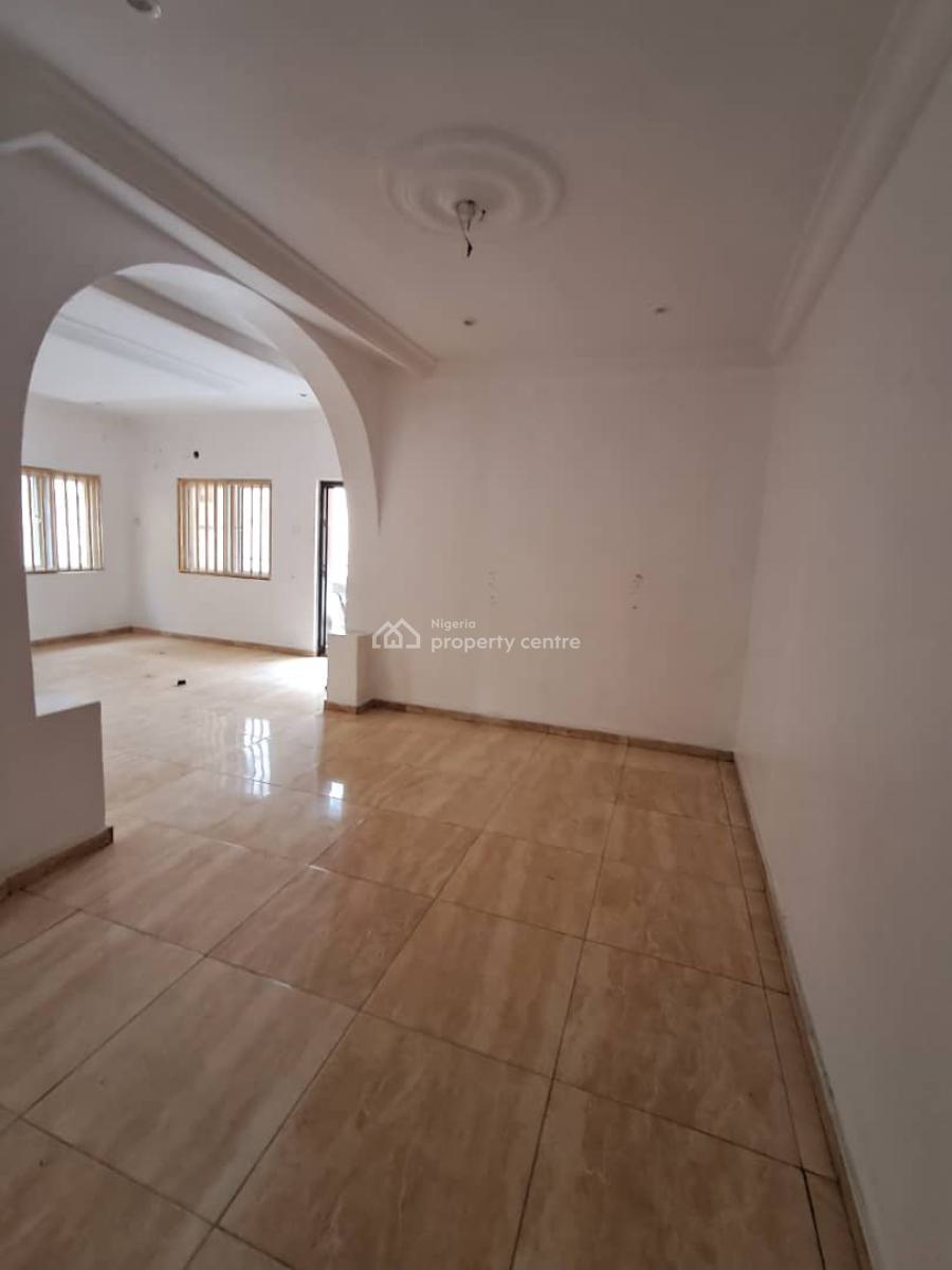 Well Maintained 3-bedroom Flat Ground Floor, Conservation Lekki, Lekki, Lagos, Flat / Apartment for Rent