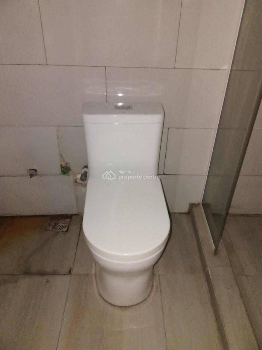 Lovely 2 Bedroom Flat, General Paint, Ajah, Lagos, Flat / Apartment for Sale