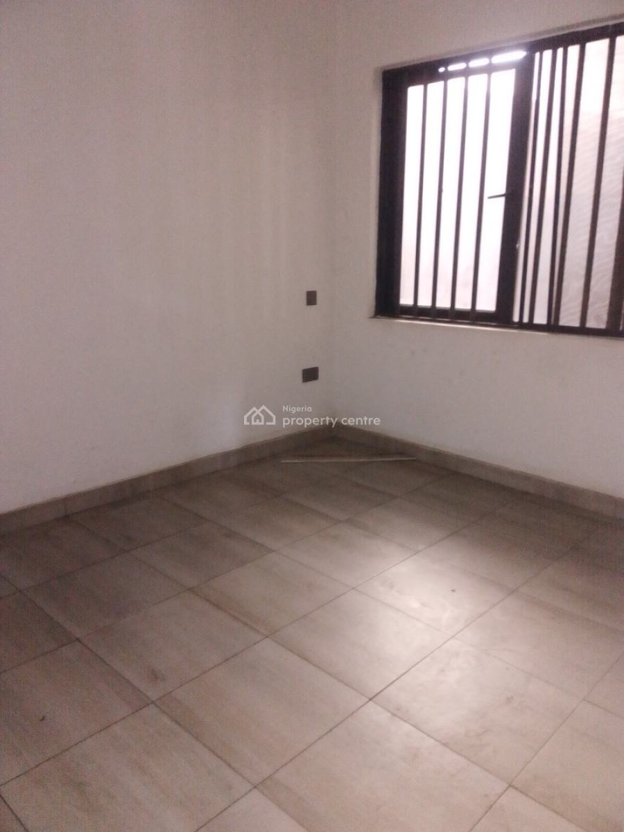 Lovely 2 Bedroom Flat, General Paint, Ajah, Lagos, Flat / Apartment for Sale