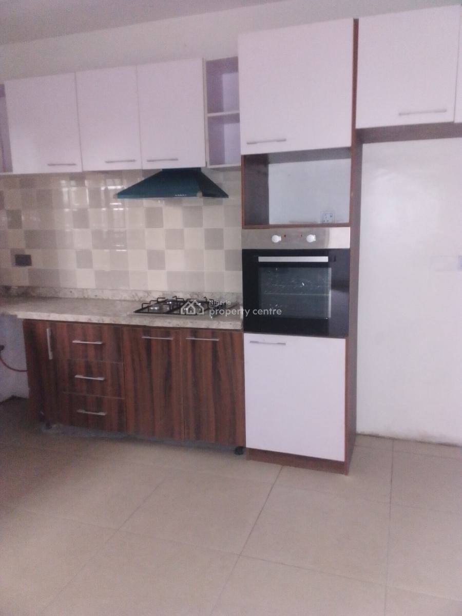 Lovely 2 Bedroom Flat, General Paint, Ajah, Lagos, Flat / Apartment for Sale