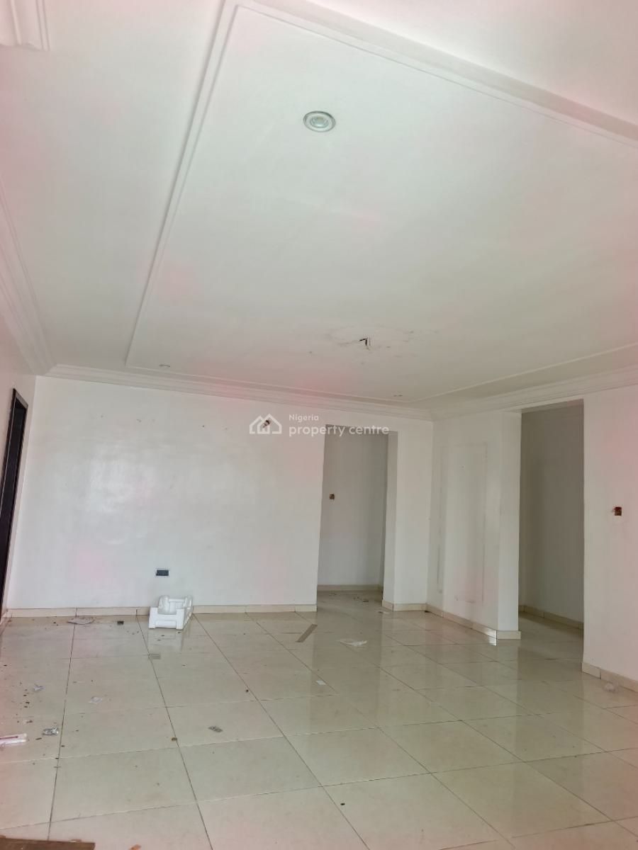 Smart Spacious 3 Bedrooms Apartment in a Very Good Estat, in Good Estate at Abraham Adesanya Axis Ajah Lagos., Ajah, Lagos, Flat / Apartment for Rent