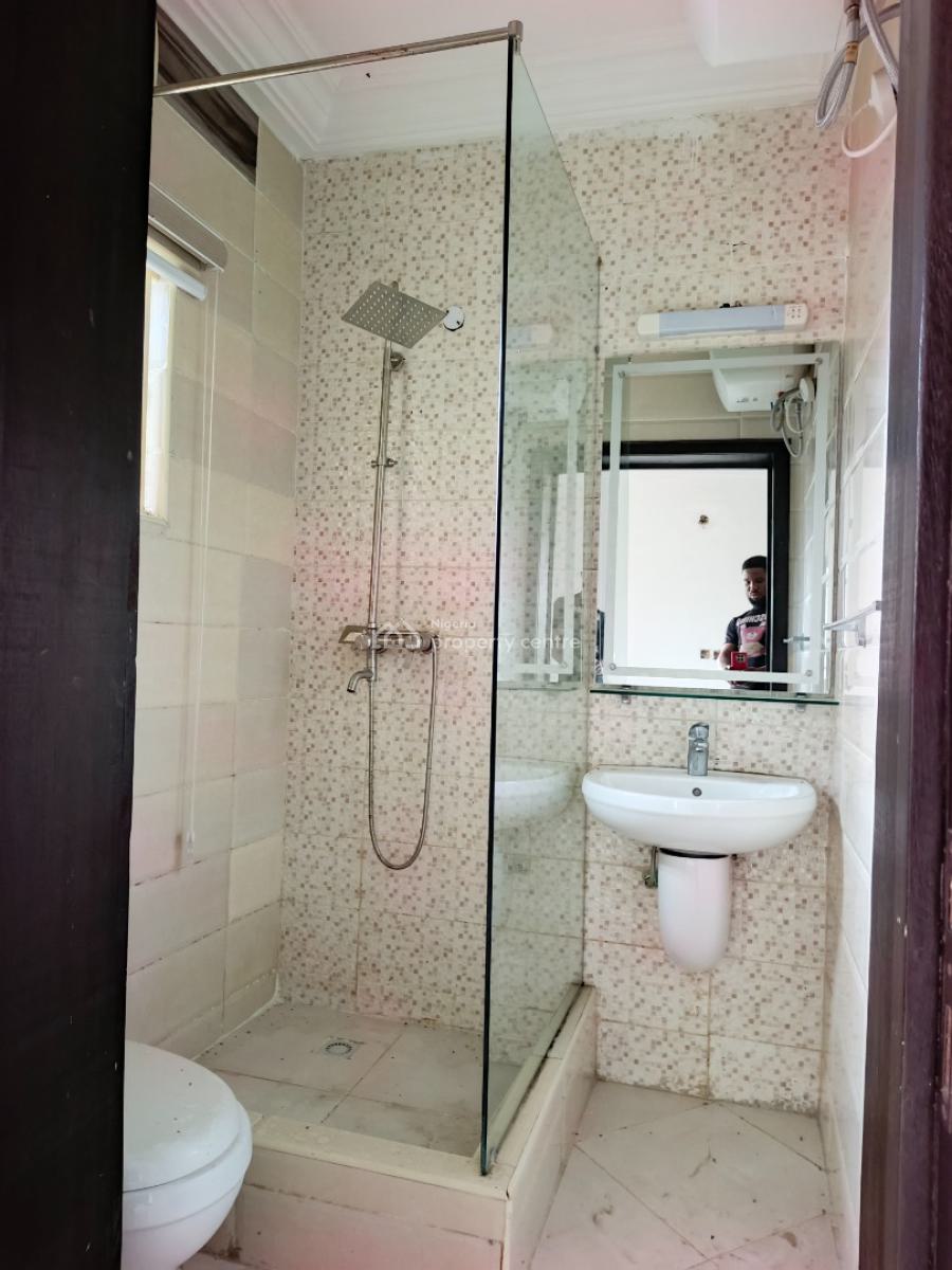 Smart Spacious 3 Bedrooms Apartment in a Very Good Estat, in Good Estate at Abraham Adesanya Axis Ajah Lagos., Ajah, Lagos, Flat / Apartment for Rent