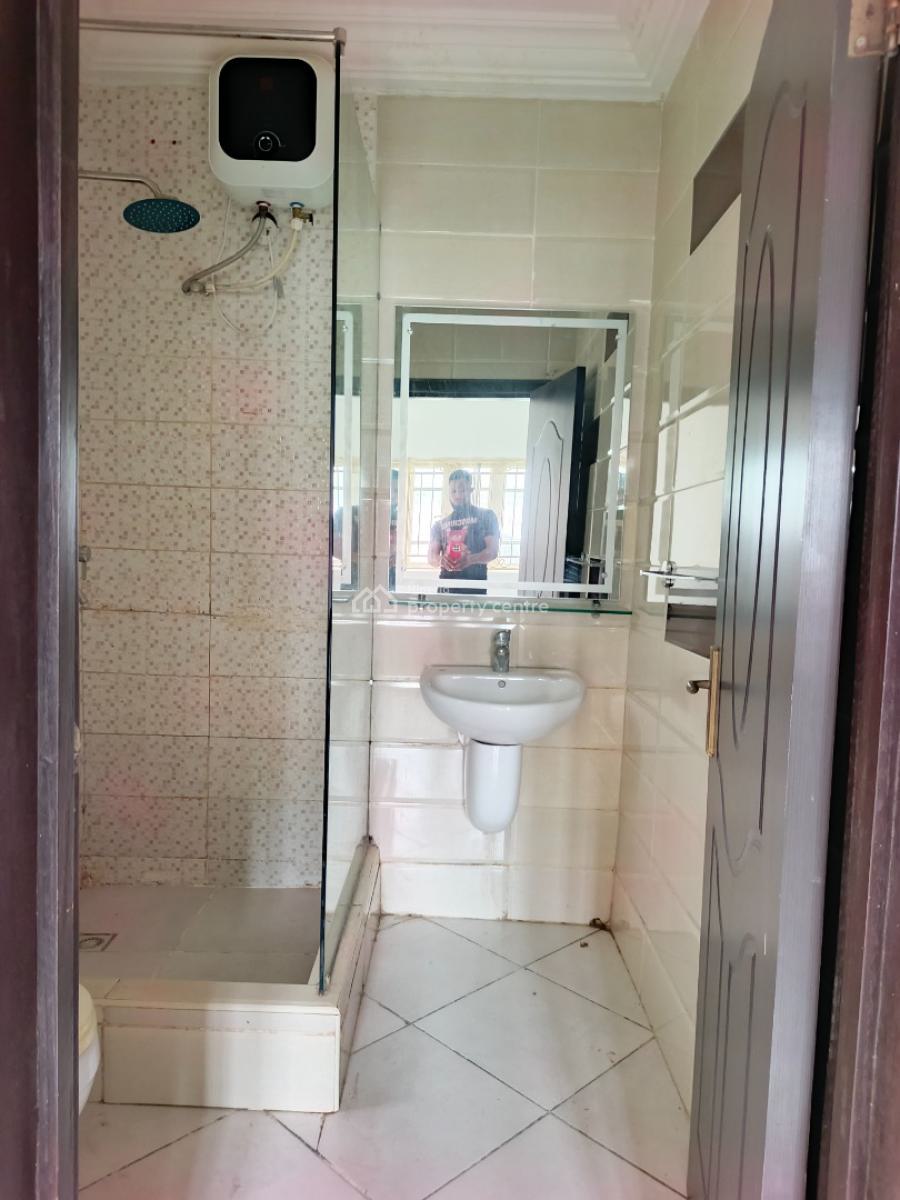 Smart Spacious 3 Bedrooms Apartment in a Very Good Estat, in Good Estate at Abraham Adesanya Axis Ajah Lagos., Ajah, Lagos, Flat / Apartment for Rent