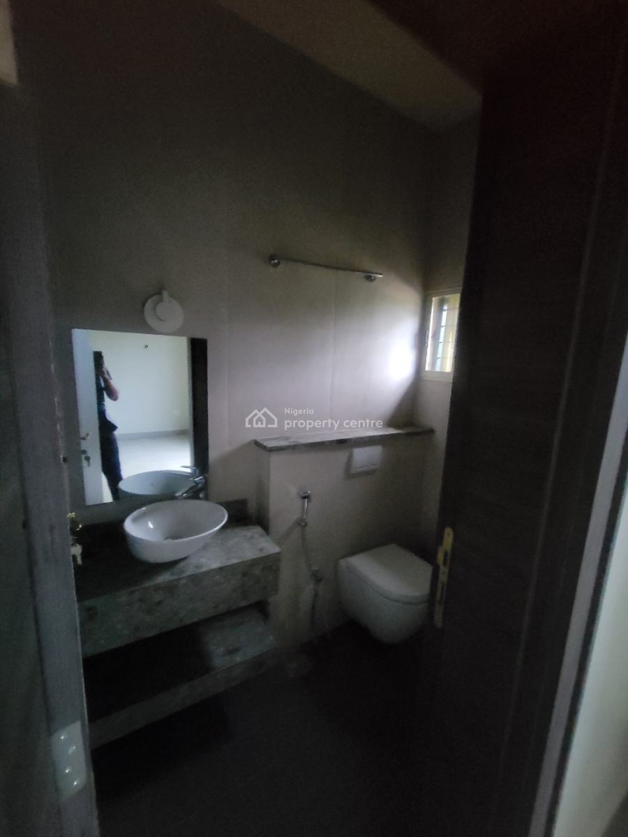 Semi-furnished 4 Bedroom Semi-detached Duplex, Dawaki, Gwarinpa, Abuja, Semi-detached Duplex for Sale