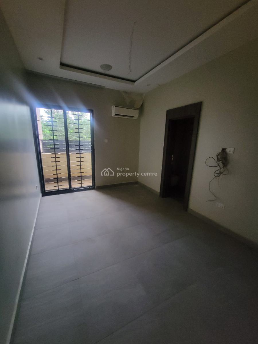 Semi-furnished 4 Bedroom Semi-detached Duplex, Dawaki, Gwarinpa, Abuja, Semi-detached Duplex for Sale