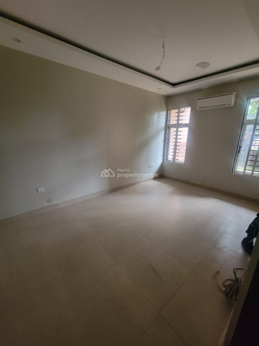 Semi-furnished 4 Bedroom Semi-detached Duplex, Dawaki, Gwarinpa, Abuja, Semi-detached Duplex for Sale