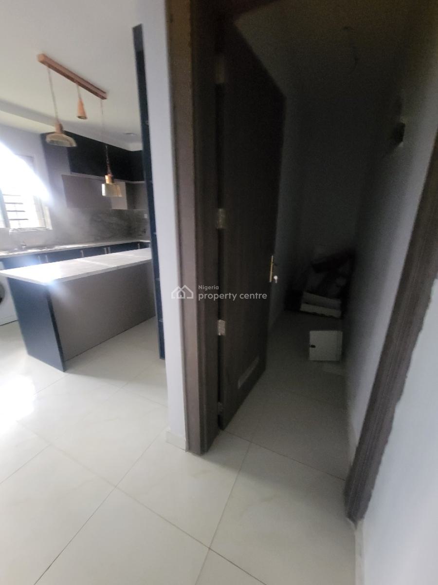 Semi-furnished 4 Bedroom Semi-detached Duplex, Dawaki, Gwarinpa, Abuja, Semi-detached Duplex for Sale
