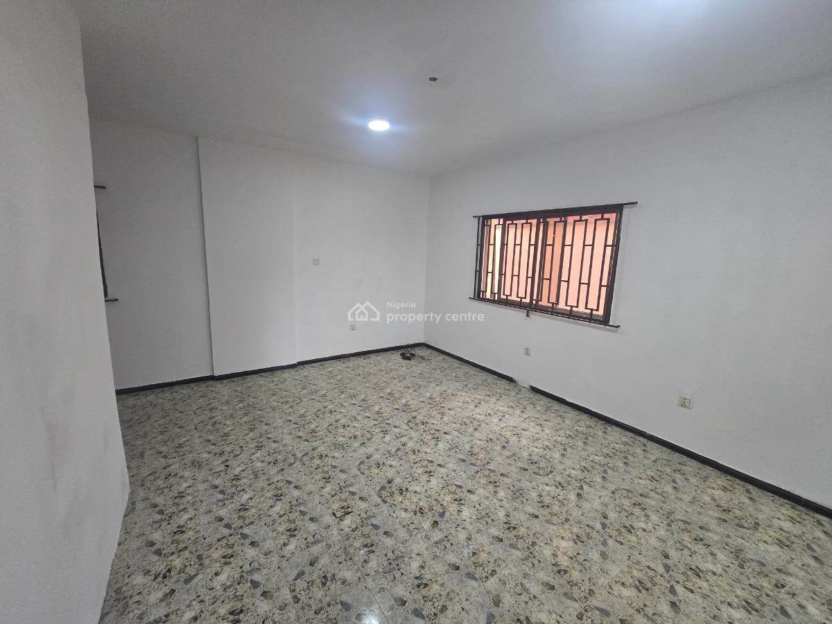 Newly Renovated Self Serviced One-bedroom Flat Apartment, Off Admiralty Road, Lekki Phase 1, Lekki, Lagos, Mini Flat (room and Parlour) for Rent