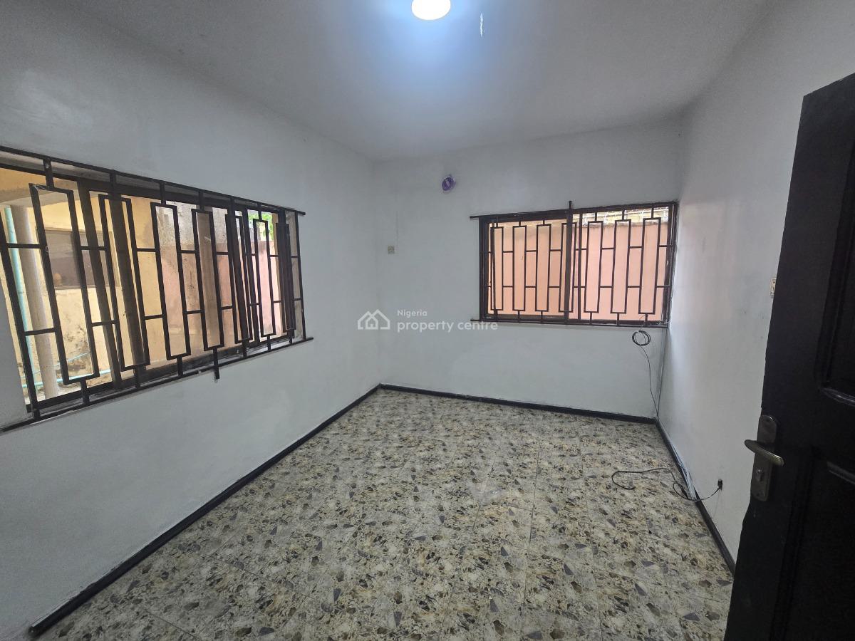 Newly Renovated Self Serviced One-bedroom Flat Apartment, Off Admiralty Road, Lekki Phase 1, Lekki, Lagos, Mini Flat (room and Parlour) for Rent