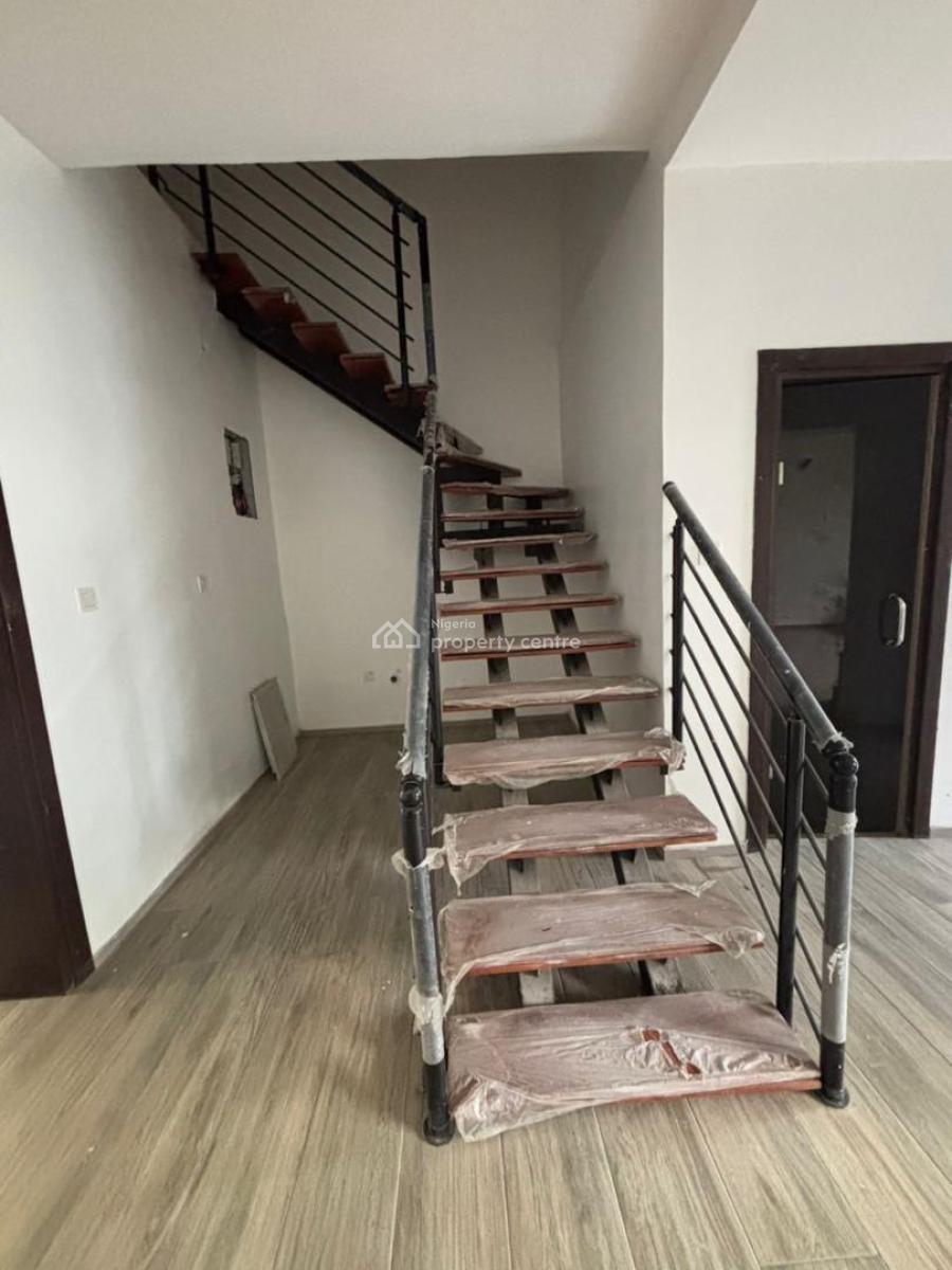 Luxury Built and Spacious Waterfront 2 Bedroom Maisonette, Banana Island, Ikoyi, Lagos, Flat / Apartment for Rent