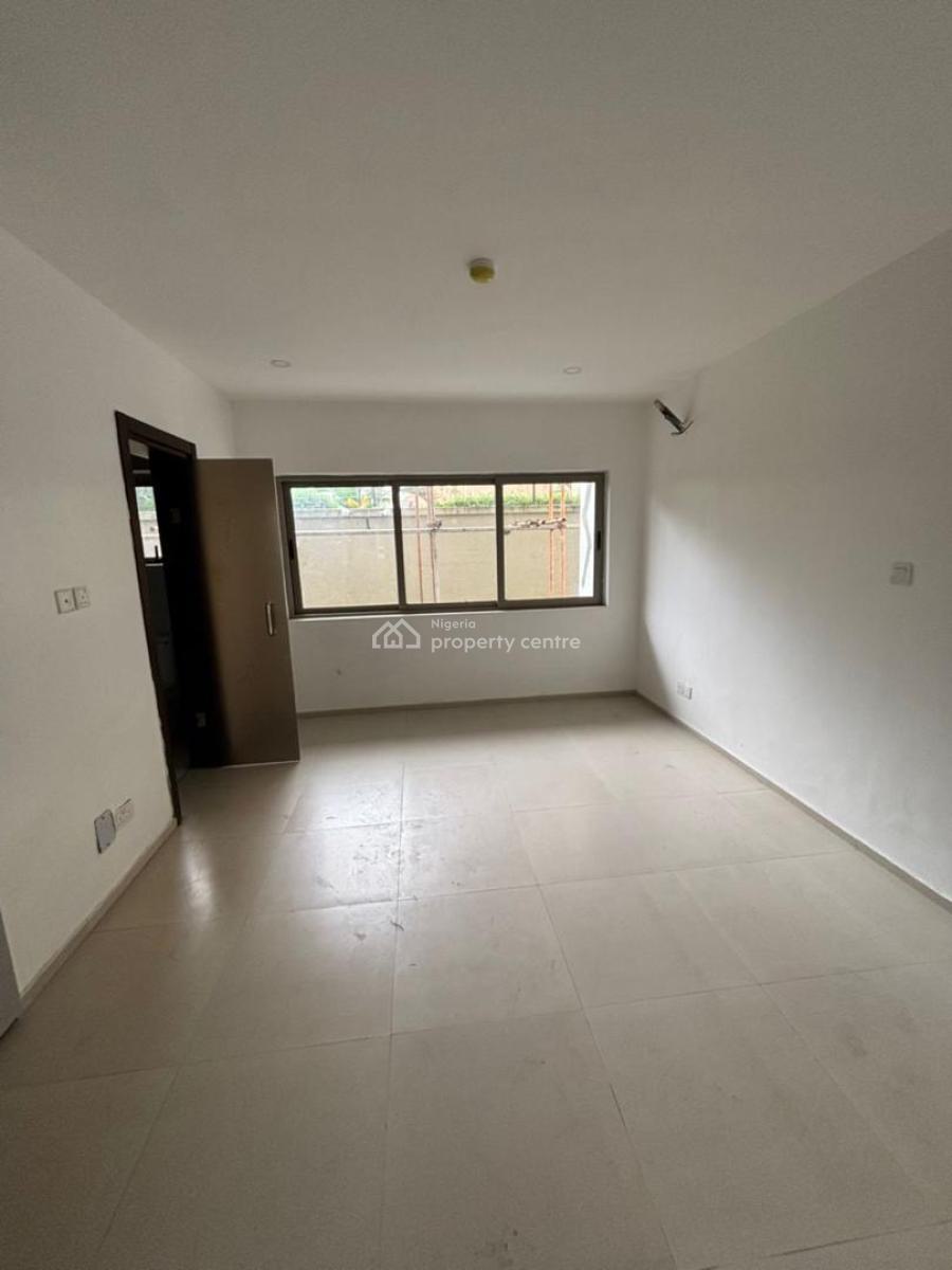 Luxury Built and Spacious Waterfront 2 Bedroom Maisonette, Banana Island, Ikoyi, Lagos, Flat / Apartment for Rent