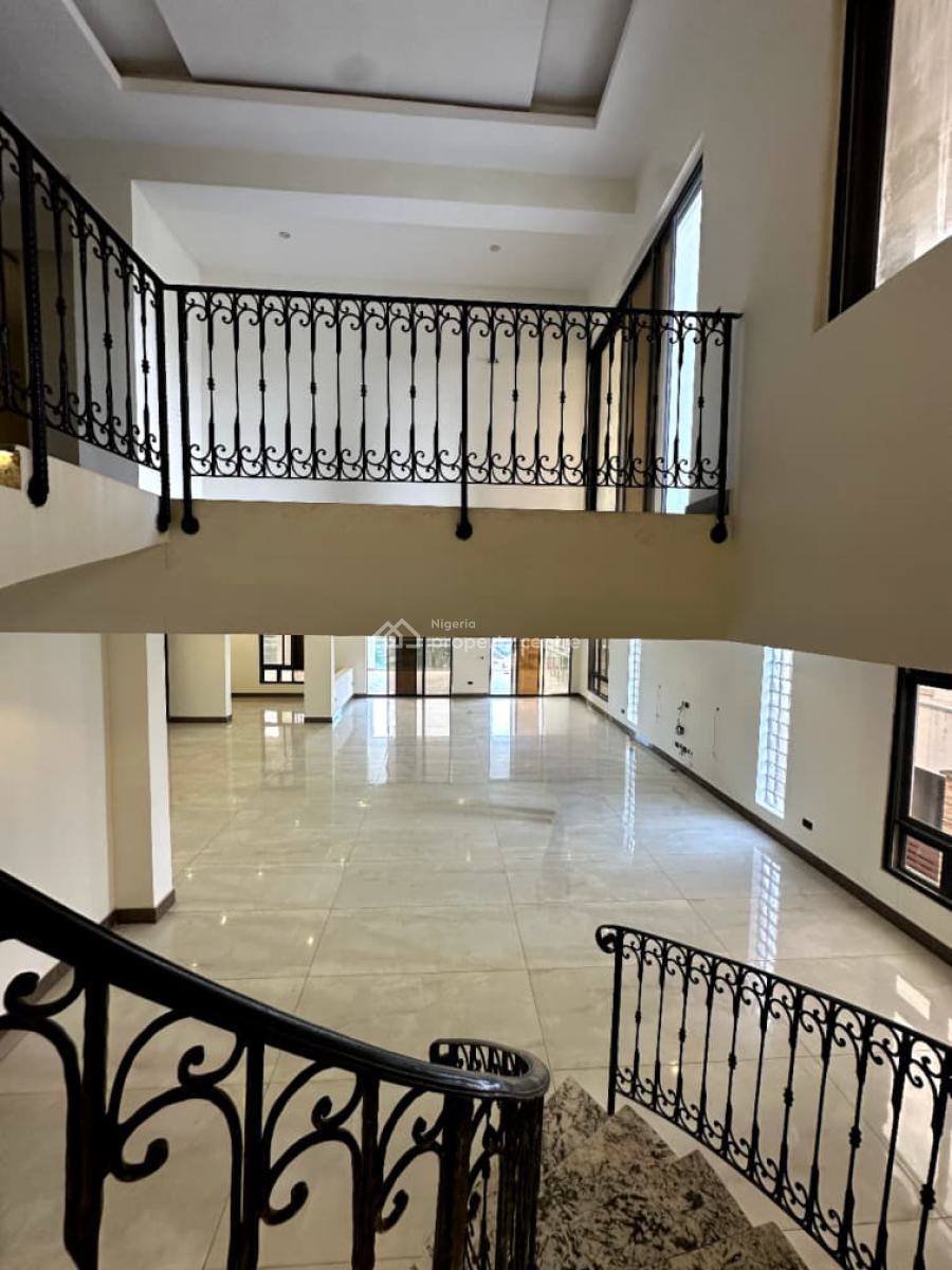 5 Bedroom Luxury  Penthouse, Ikoyi, Lagos, House for Sale