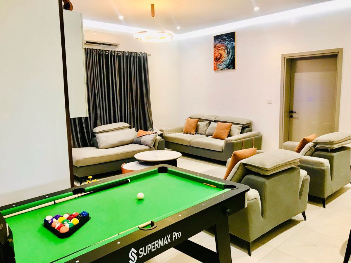 Spacious 1 Bedroom Apartment with Ps5 & Snooker, Aromire Road, Allen, Ikeja, Lagos, Mini Flat (room and Parlour) Short Let