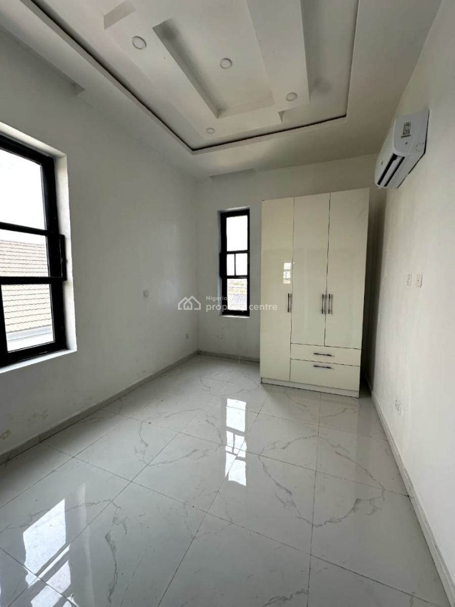 3 Bedroom Luxury  Penthouse with a  Studio Apartment Bq, Ikoyi, Lagos, House for Rent