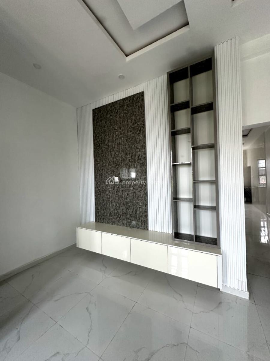 3 Bedroom Luxury  Penthouse with a  Studio Apartment Bq, Ikoyi, Lagos, House for Rent