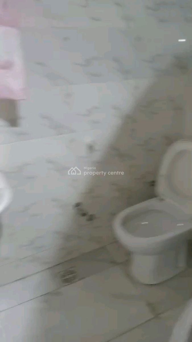 Well Finished, Furnished 3 Bedroom Apartment, Obanikoro, Shomolu, Lagos, Flat / Apartment for Rent