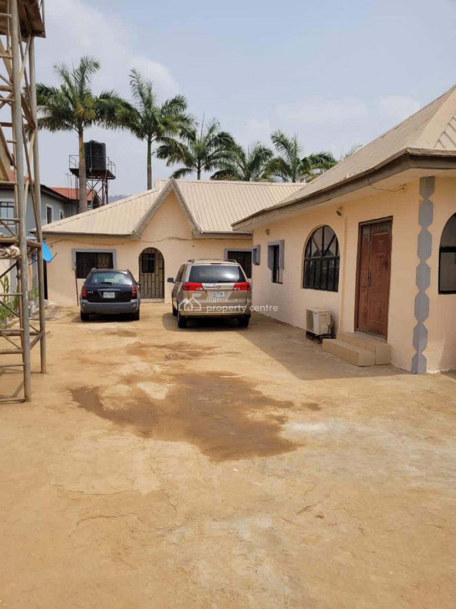4bedroom Bungalow with 4unit of 1bedroom in One Compound, Dawaki, Gwarinpa, Abuja, Detached Bungalow for Sale