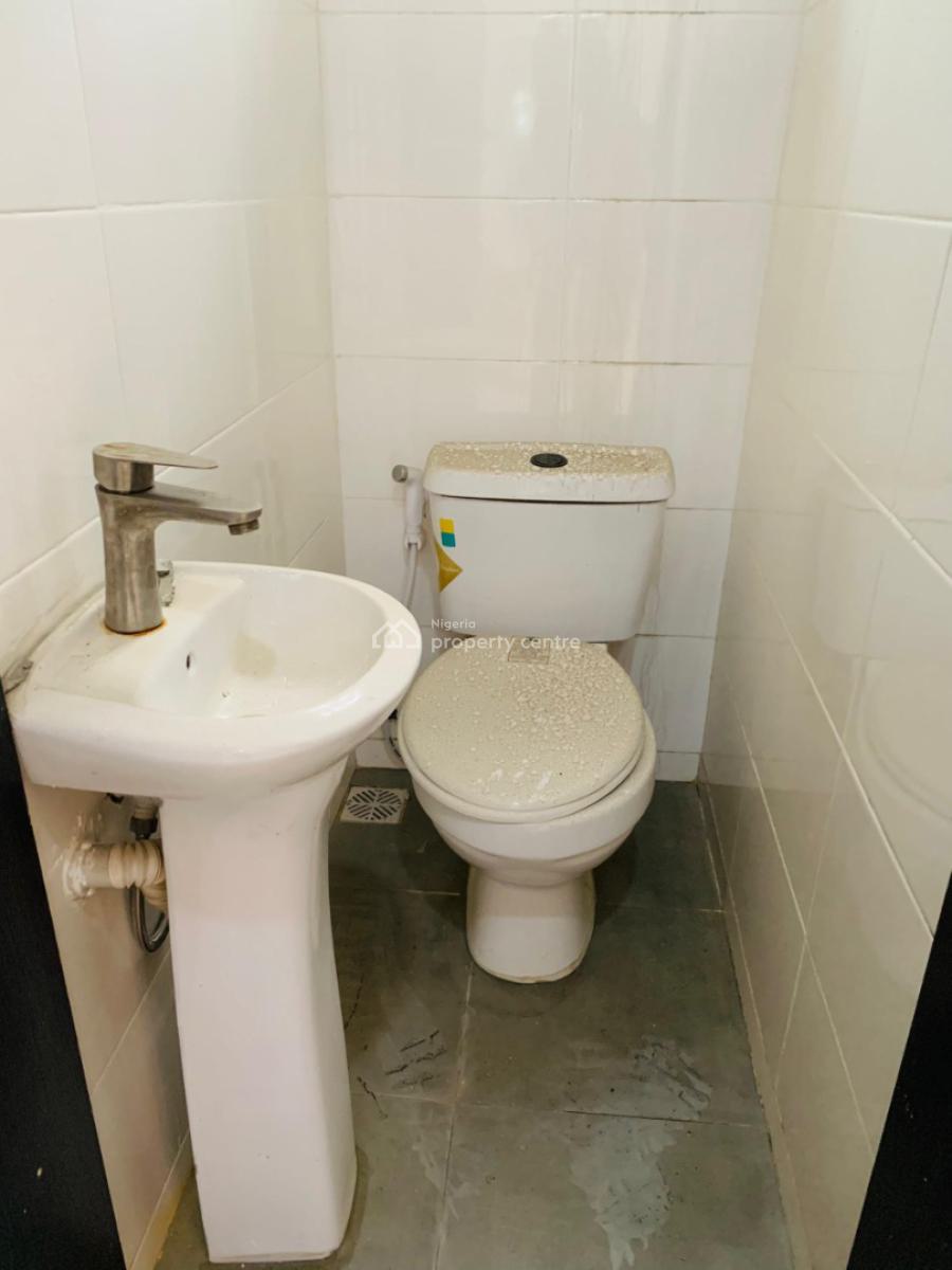 1-bedroom Apartment in Lekki, Ologolo, Lekki, Lagos, Flat / Apartment for Sale