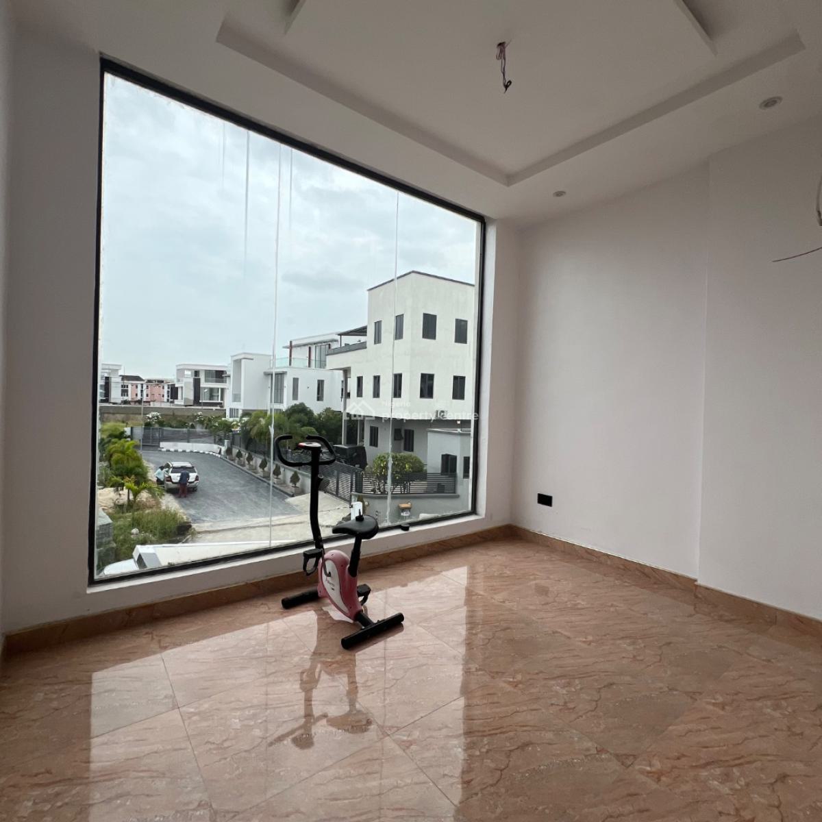 5 Bedroom & 2bq, Osapa, Lekki, Lagos, Detached Duplex for Sale