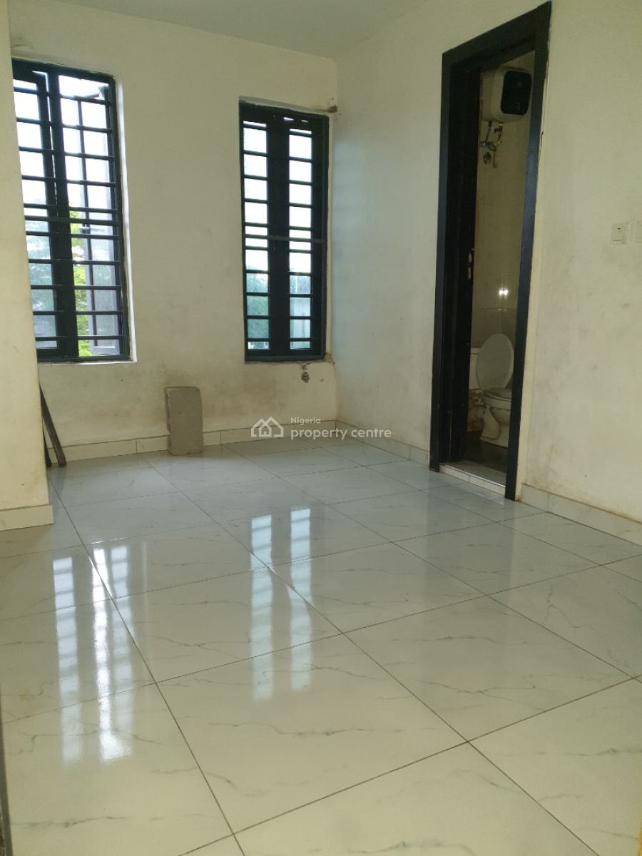 Spacious Service 2bedroom Flat Ologolo, Ologolo, Lekki, Lagos, Flat / Apartment for Rent