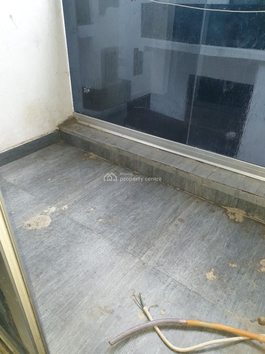 Spacious Service 2bedroom Flat Ologolo, Ologolo, Lekki, Lagos, Flat / Apartment for Rent