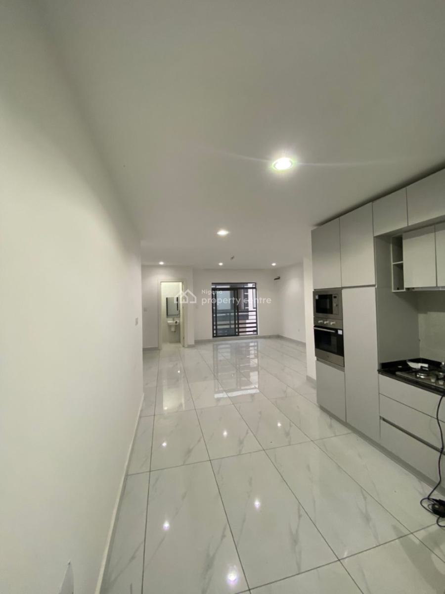 Brand New 3 Bedroom Apartment with Pool, Elevator and Rooftop, Lekki Phase 1, Lekki, Lagos, Flat / Apartment for Rent