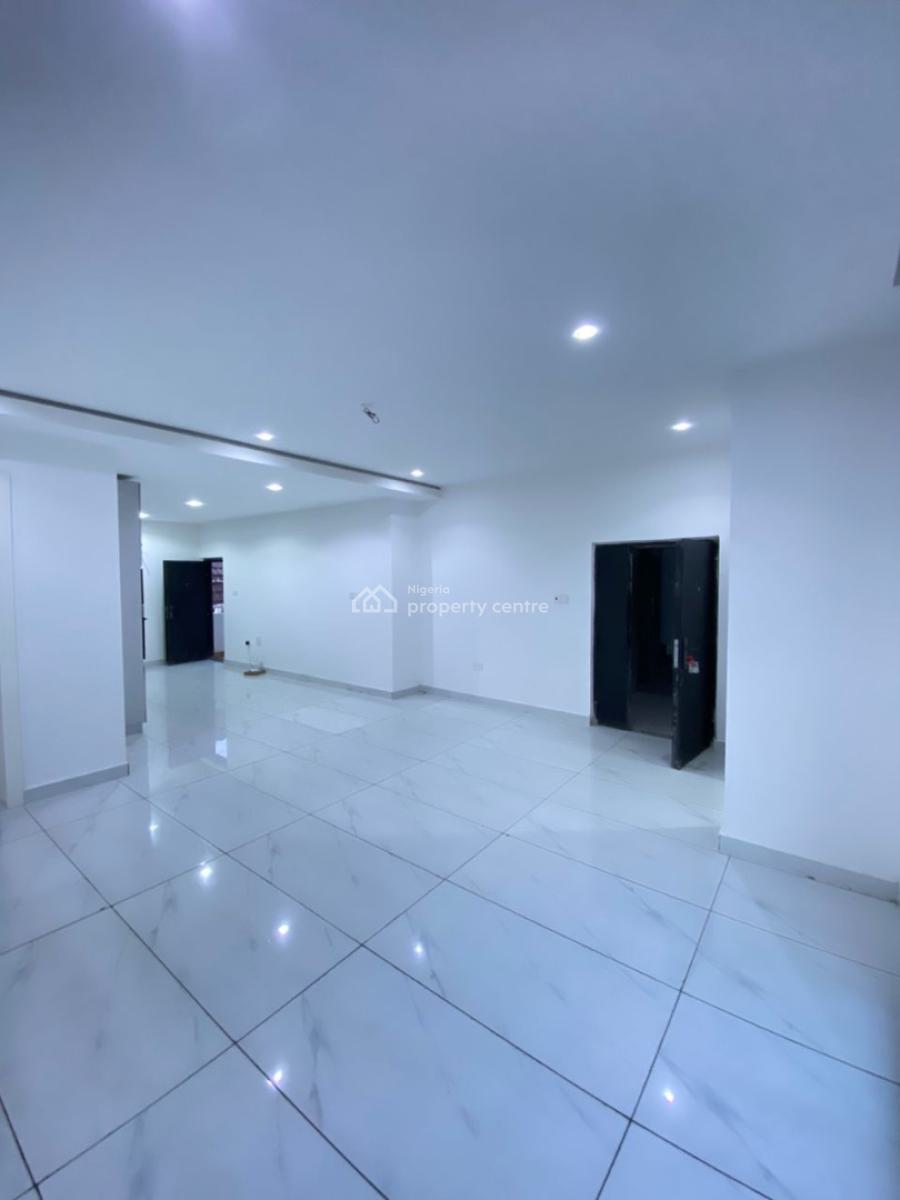 Brand New 3 Bedroom Apartment with Pool, Elevator and Rooftop, Lekki Phase 1, Lekki, Lagos, Flat / Apartment for Rent