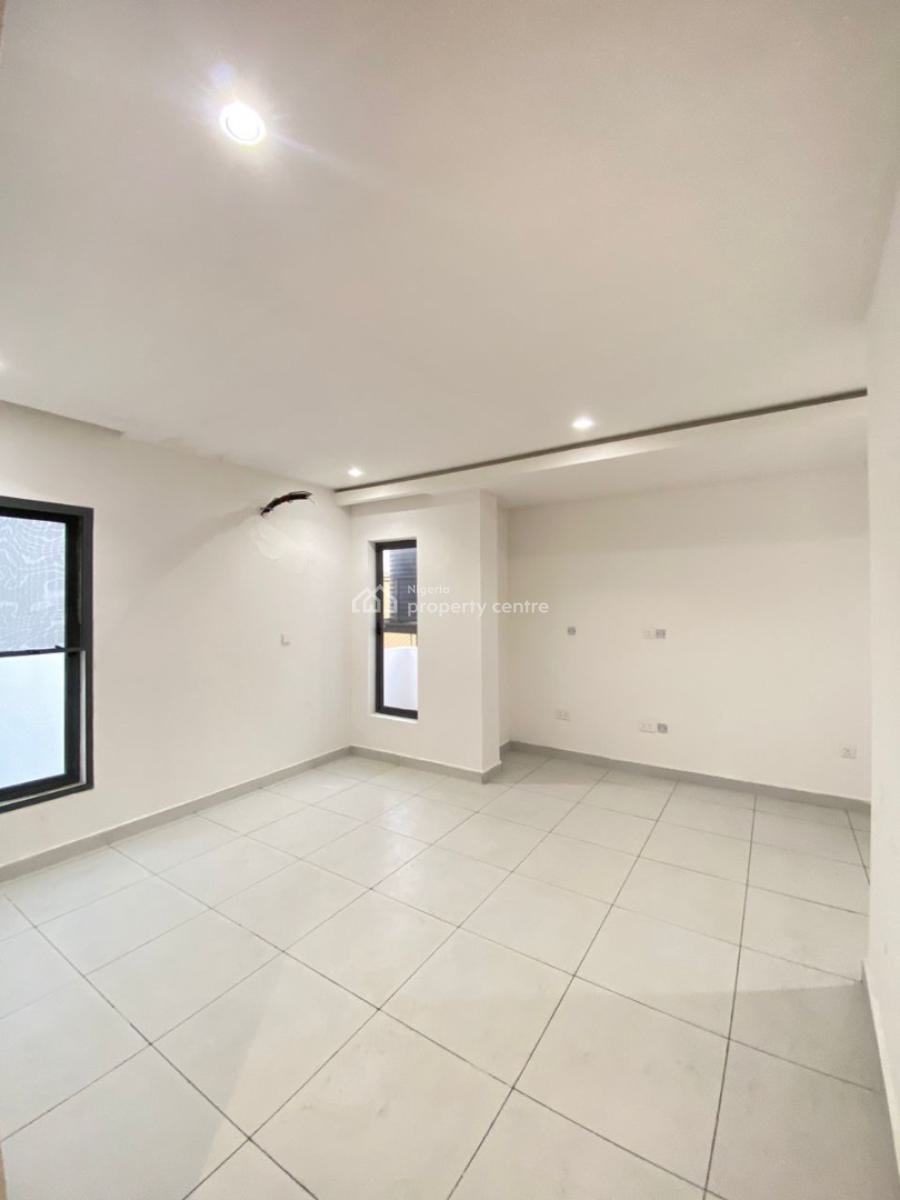 Brand New 3 Bedroom Apartment with Pool, Elevator and Rooftop, Lekki Phase 1, Lekki, Lagos, Flat / Apartment for Rent
