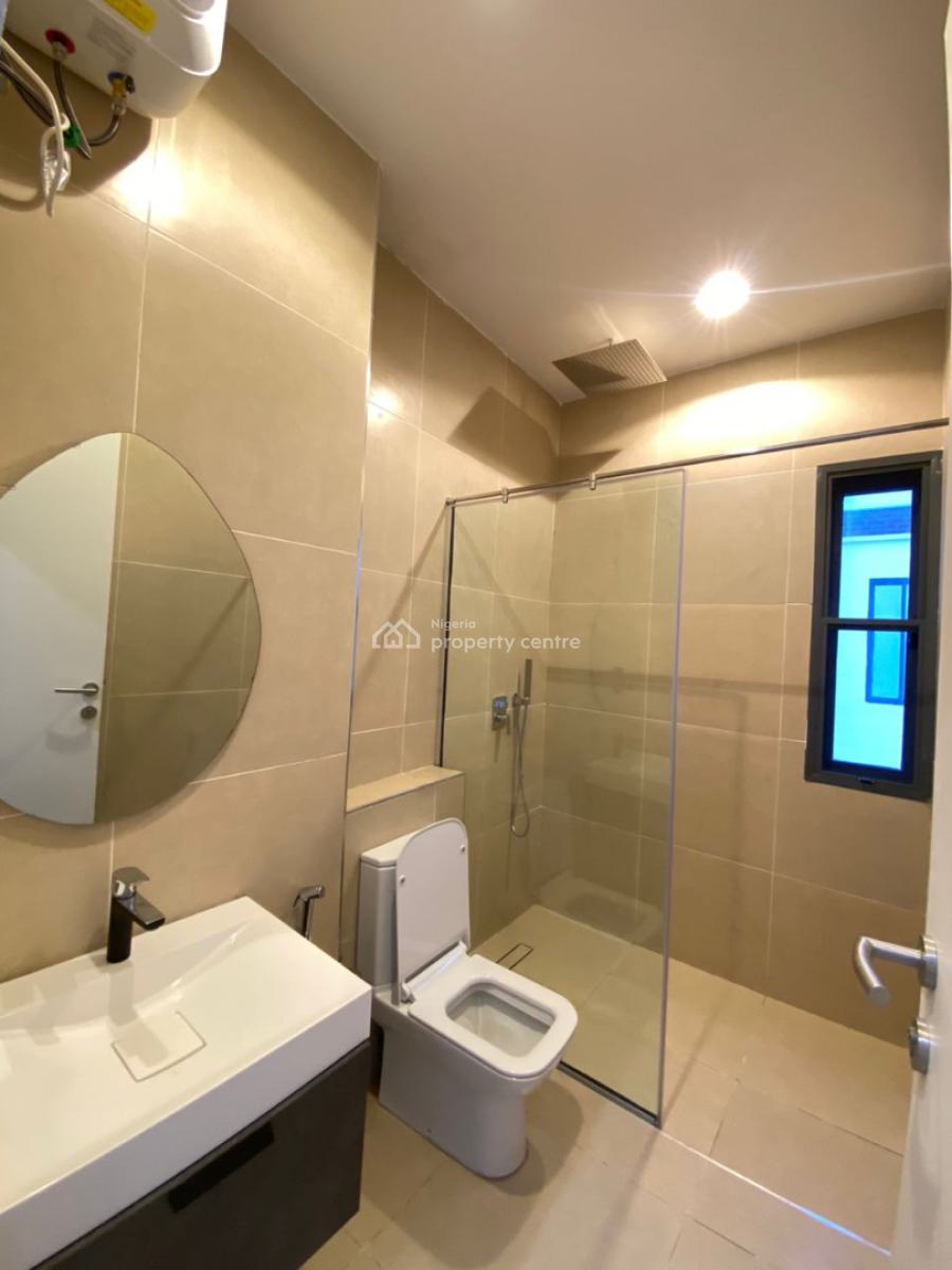 Brand New 3 Bedroom Apartment with Pool, Elevator and Rooftop, Lekki Phase 1, Lekki, Lagos, Flat / Apartment for Rent