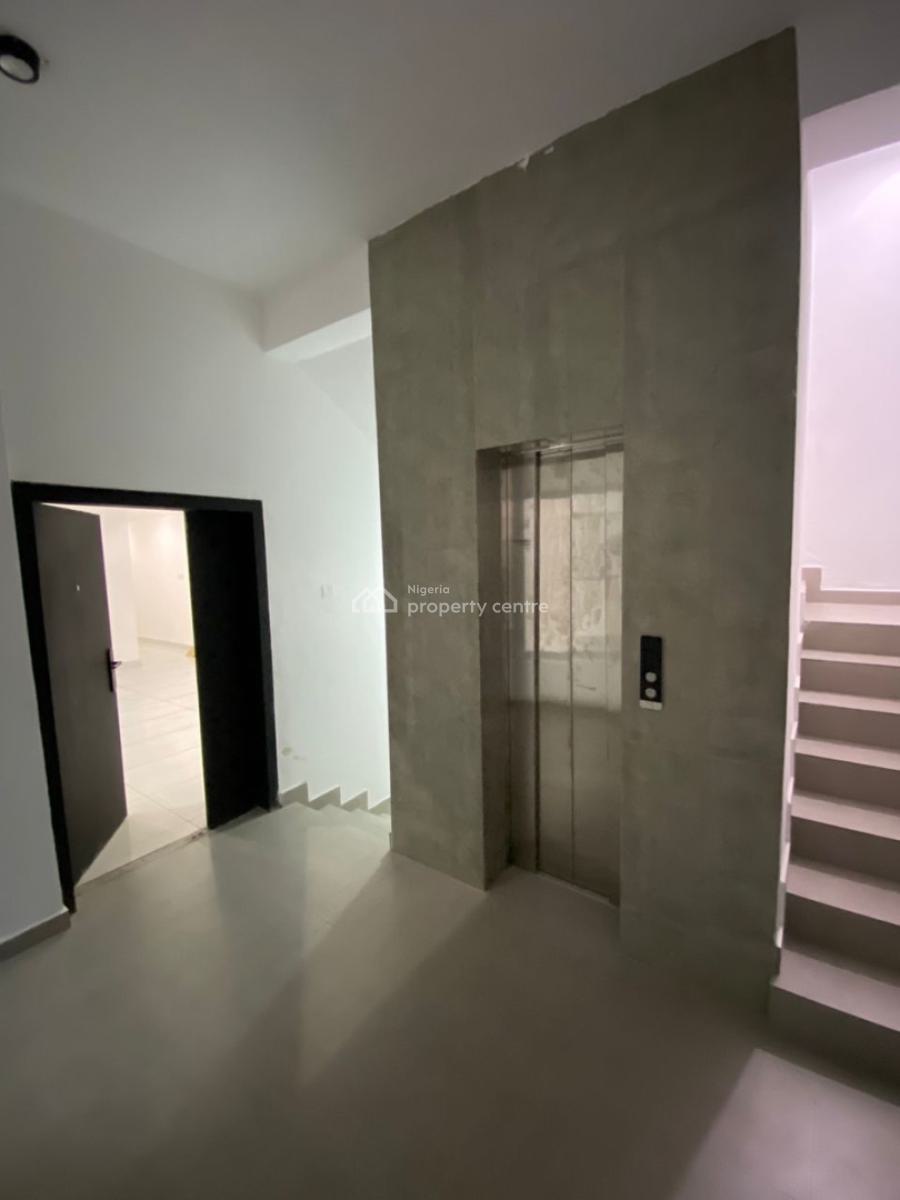 Brand New 3 Bedroom Apartment with Pool, Elevator and Rooftop, Lekki Phase 1, Lekki, Lagos, Flat / Apartment for Rent