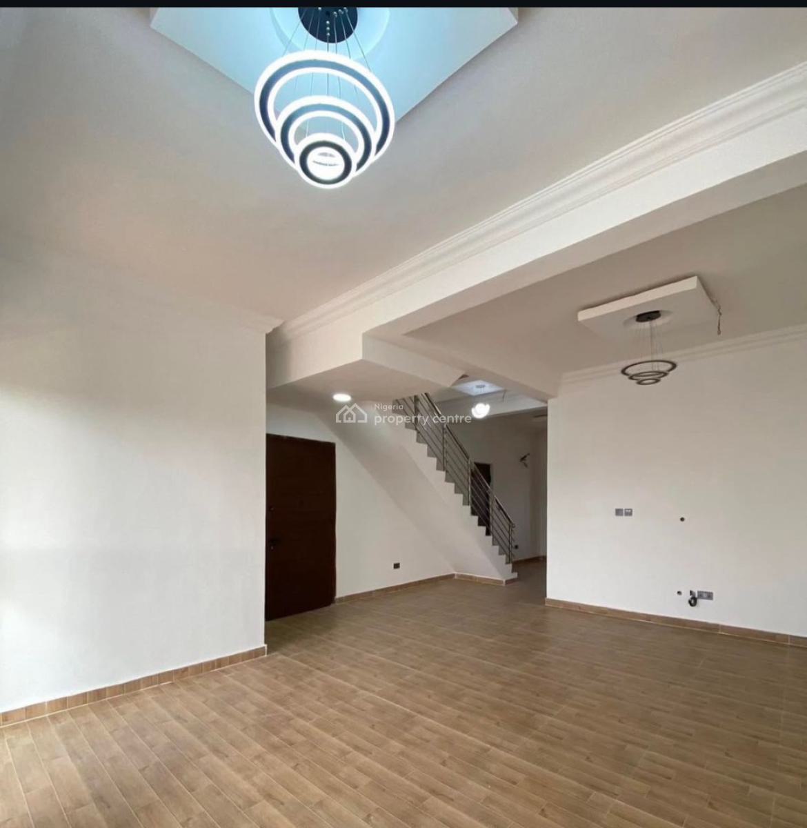 2-bedroom Maisonette, Lekki Phase 1, Lekki, Lagos, House for Rent
