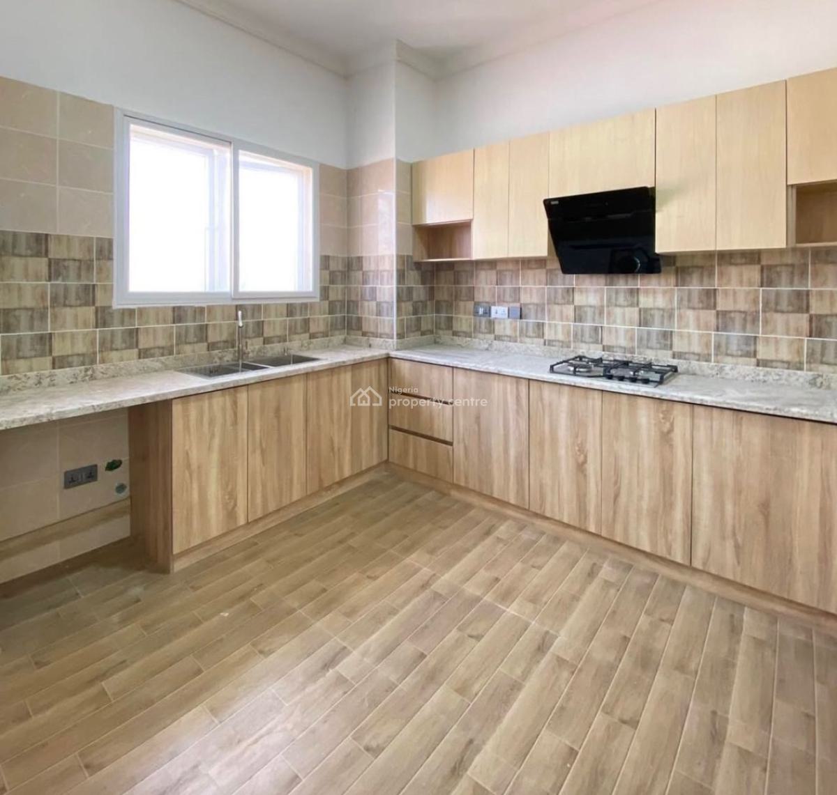 2-bedroom Maisonette, Lekki Phase 1, Lekki, Lagos, House for Rent