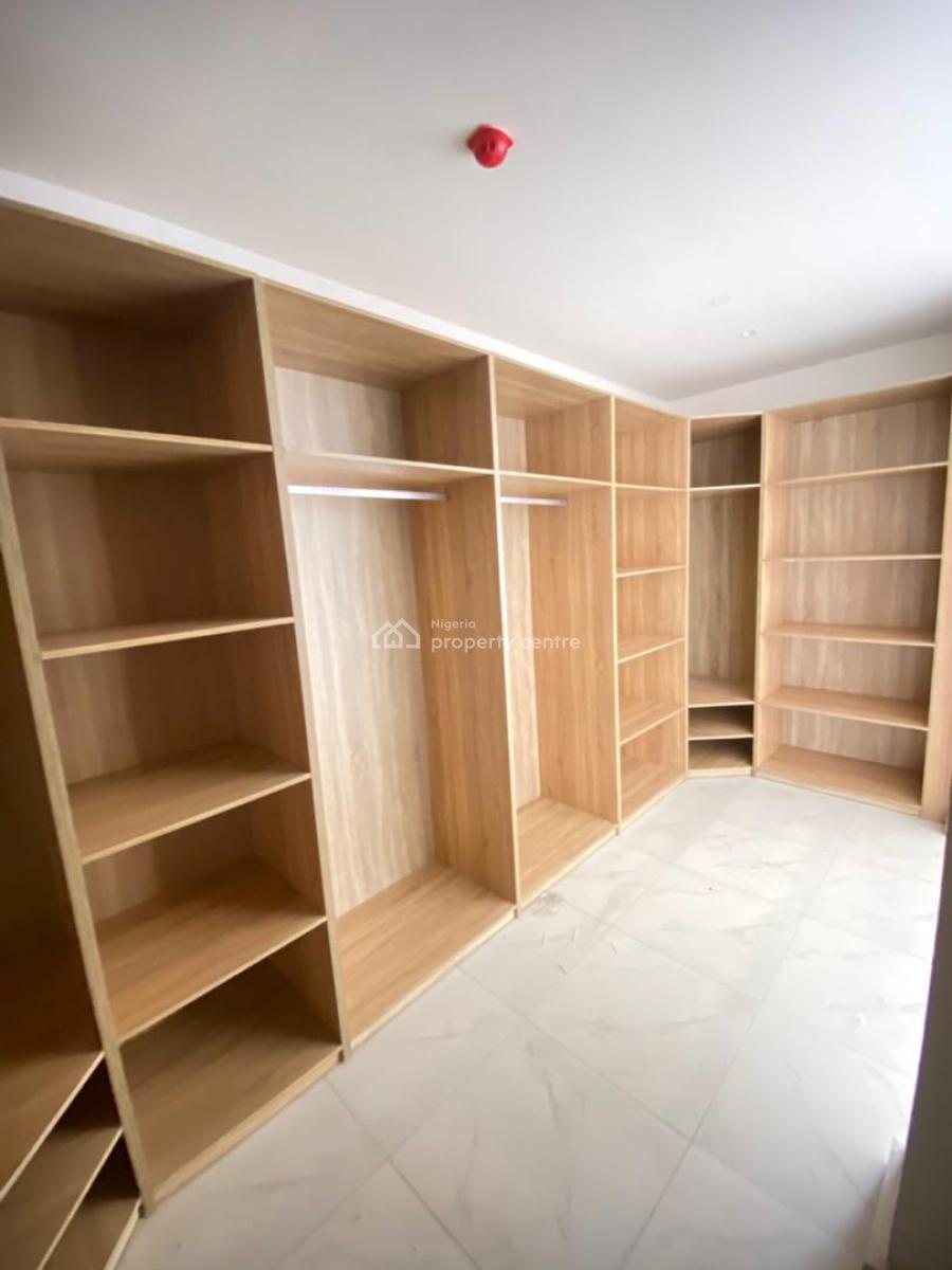 Delightful Exquisitely Built&fully Served 4bed Maisonette &3 Bed Flat, Lekki Phase 1,lekki ,lagos ,nigeria, Lekki Phase 1, Lekki, Lagos, Flat / Apartment for Rent