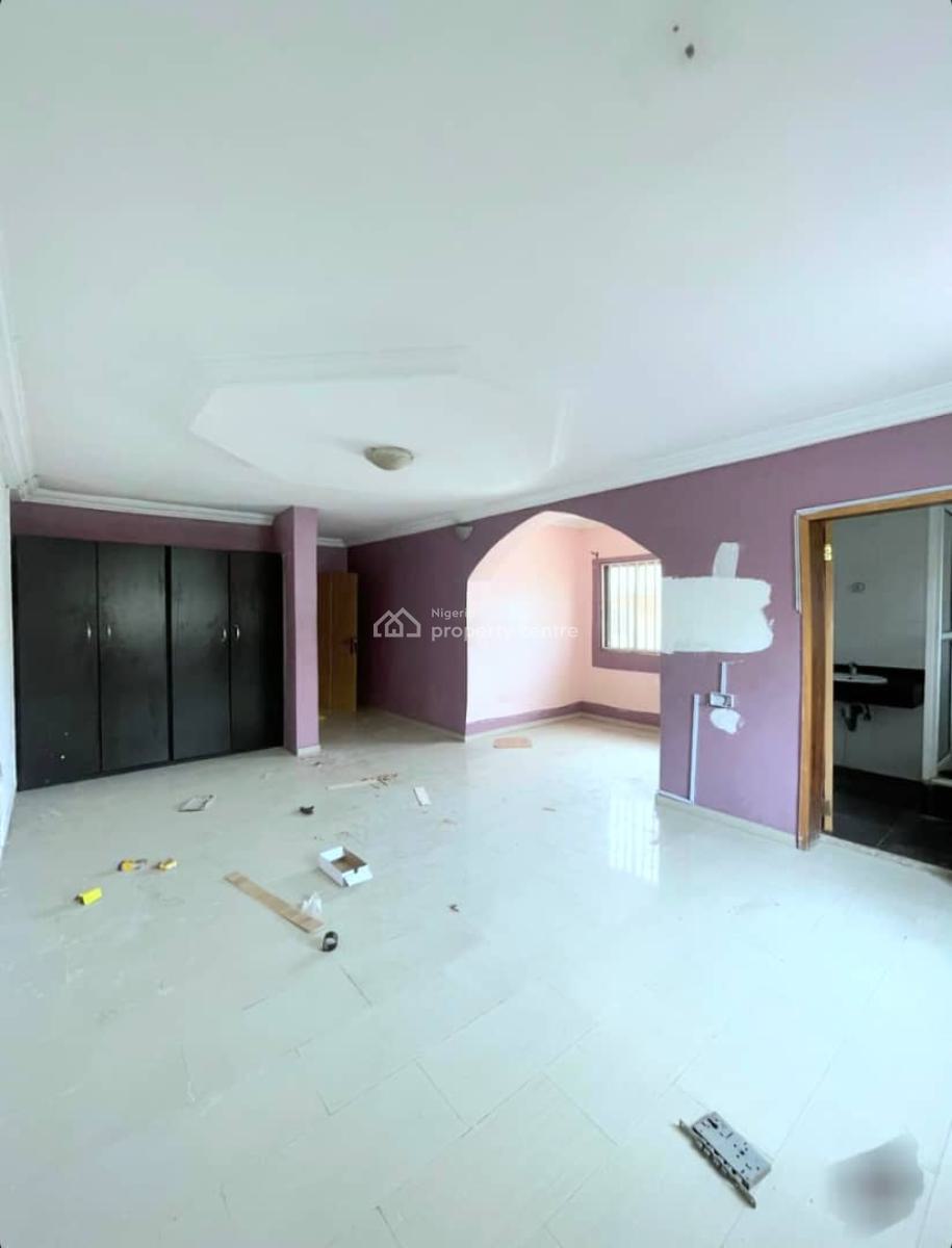 4 Bedroom Duplex, Lekki Phase 1, Lekki, Lagos, Office Space for Rent